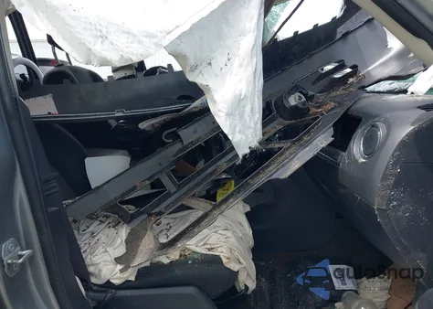 2016 Jeep Patriot Latitude z USA, uszkodzony, nr VIN 1C4NJPFA5GD620020